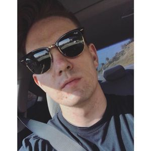 Meet your Posher, Bradley